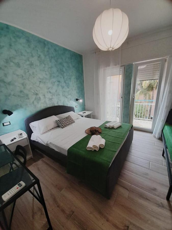 Ariel Rooms Sorrento Exterior photo