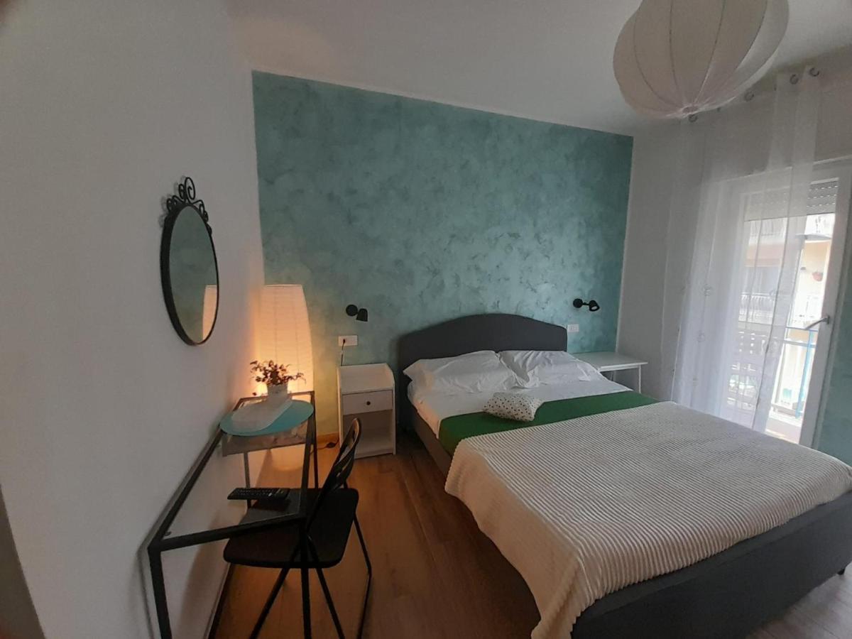 Ariel Rooms Sorrento Exterior photo
